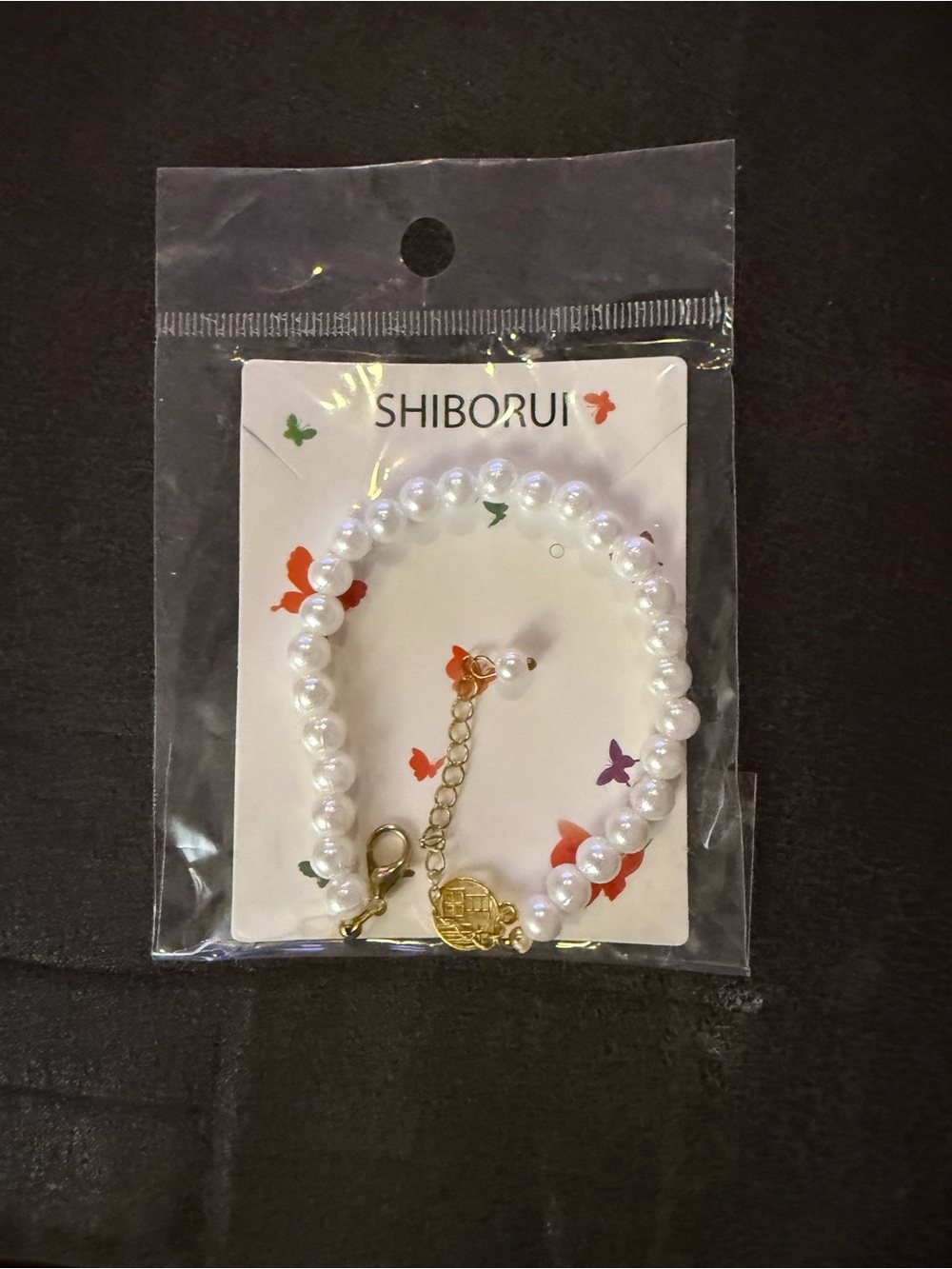 White Pearl Beaded Bracelet with Gold Accent